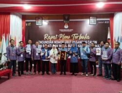 AST dan Arismunandar Cabut Nomor Urut Paslon di KPU Majene