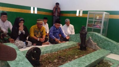 Peringati Maulid 1446 H/2024 Masehi, Bupati AST Ziarah ke Makam Syekh Abd Mannan