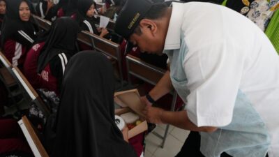 Pj Gubernur Sulbar Uji Coba Program Makan Bergizi Gratis di SMKN 1 Rangas