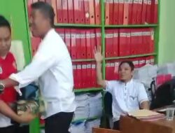 Seorang Guru Honorer Mengamuk di Kantor Disdikpora Majene, Protes Pengurusan Berkas PPPK