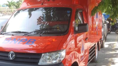 Pjs Bupati Majene Serahkan Bantuan Logistik ke BPBD untuk Kesiapsiagaan Bencana