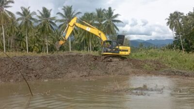 BWS Sulbar Normalisasi Sungai Matakali, Warga Bernapas Lega