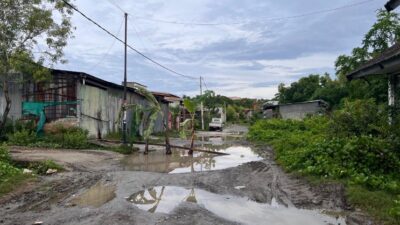 Ketua IKA FKIP Unsulbar Desak Pemda Perbaiki Jalan ke Kampus: Bikin Malu… !