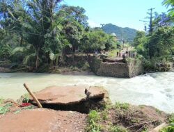 Warga 4 Dusun di Desa Tapua Matangnga Masih Kesulitan Akses Jalan Usai Jembatan Putus