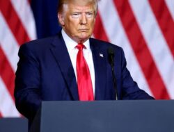 Dunia Menunggu Sikap AS: Trump Belum Putuskan Gabung Serangan Israel ke Iran