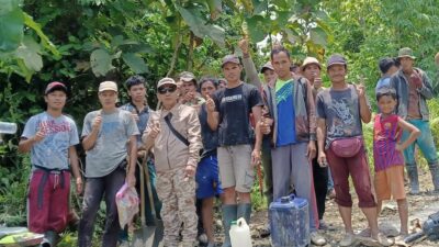 Anggota DPRD Majene Gelar Kerja Bakti dan Serap Aspirasi Warga, Janji Kawal Pembangunan Jalan