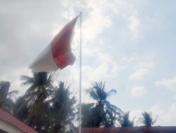 Bendera Negara Robek Dibiarkan Berkibar, Dua Kepala Sekolah di Limboro-Tinambung Langgar Aturan Wajib Upacara
