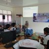 ‎Dosen Pendidikan Fisika Gelar Pengabdian, Siswa SMKN 1 Rangas Praktik Coding Arduino dan Sensor‎‎